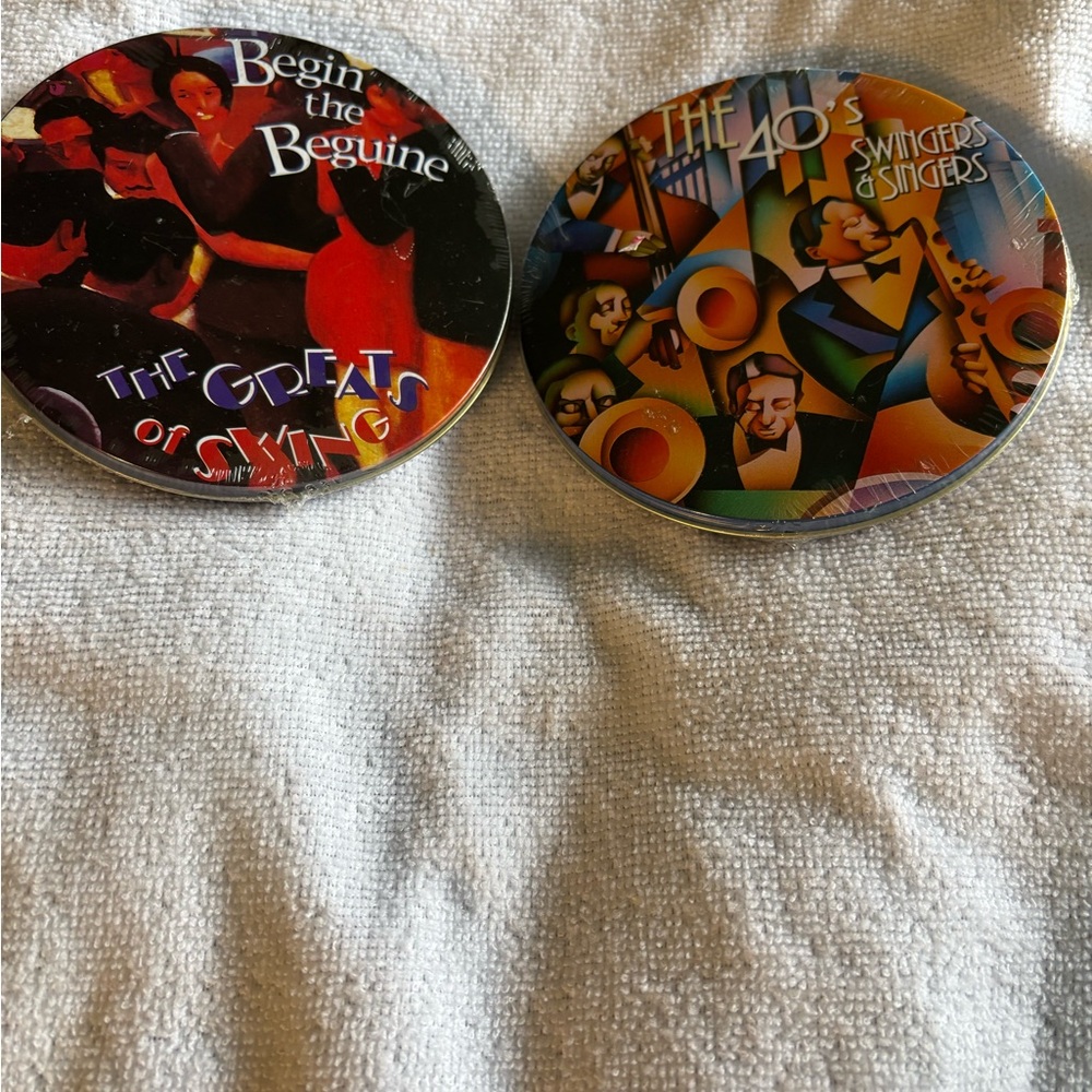 2 CD's round tins-Begin the Beguine Greatest ofSwing/The 40's Swingers & Singers